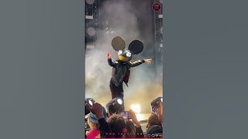 Thumbnail of Deadmau5 Ghost and stuff en vivo! #deadmau5  #shorts #music  #rave #fmetv #viral  #nightlife #clips