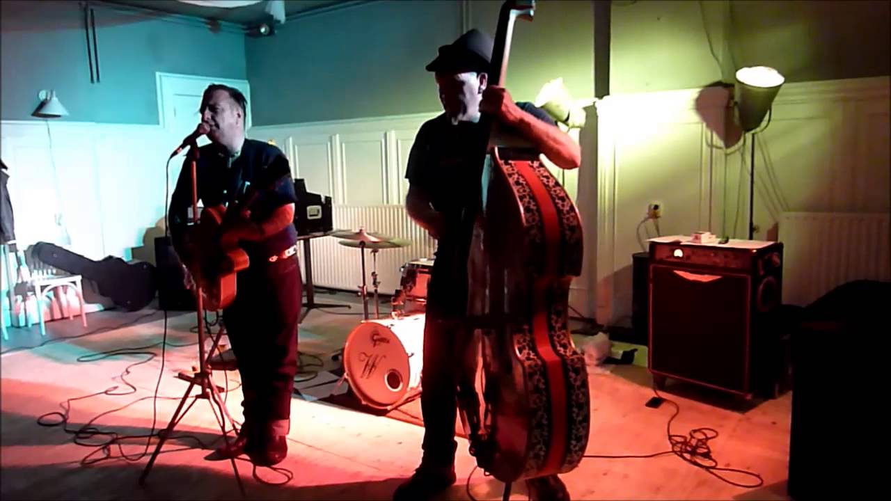 CC Jerome Trio @ Koningsdag cafe Broer & Zus