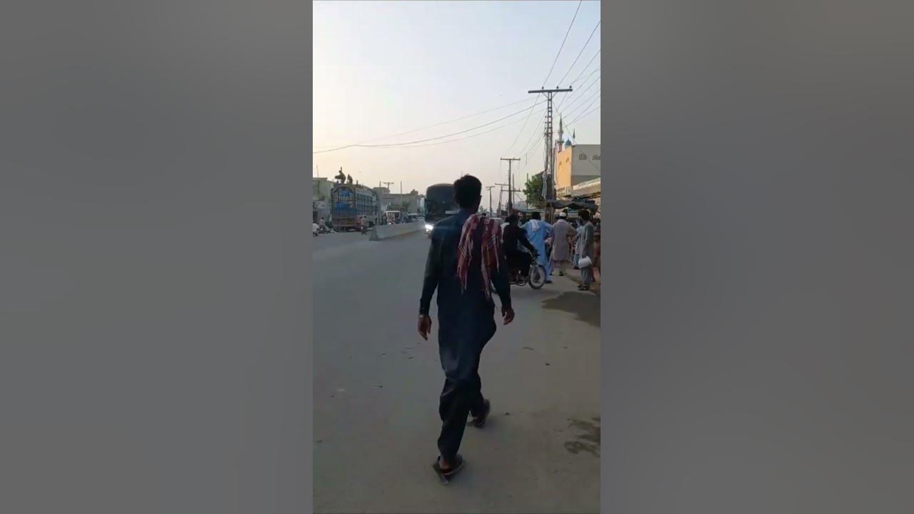 Adil Shah Coach Yutong Nova Kot Addu to Karachi - YouTube