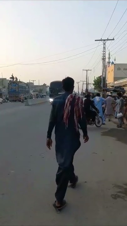 Adil Shah Coach Yutong Nova Kot Addu to Karachi - YouTube