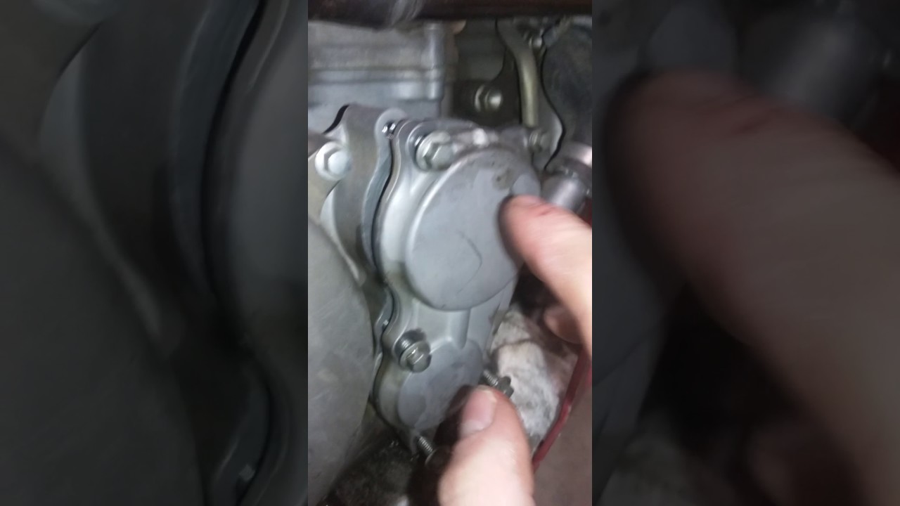 Oil change on the xr650r YouTube