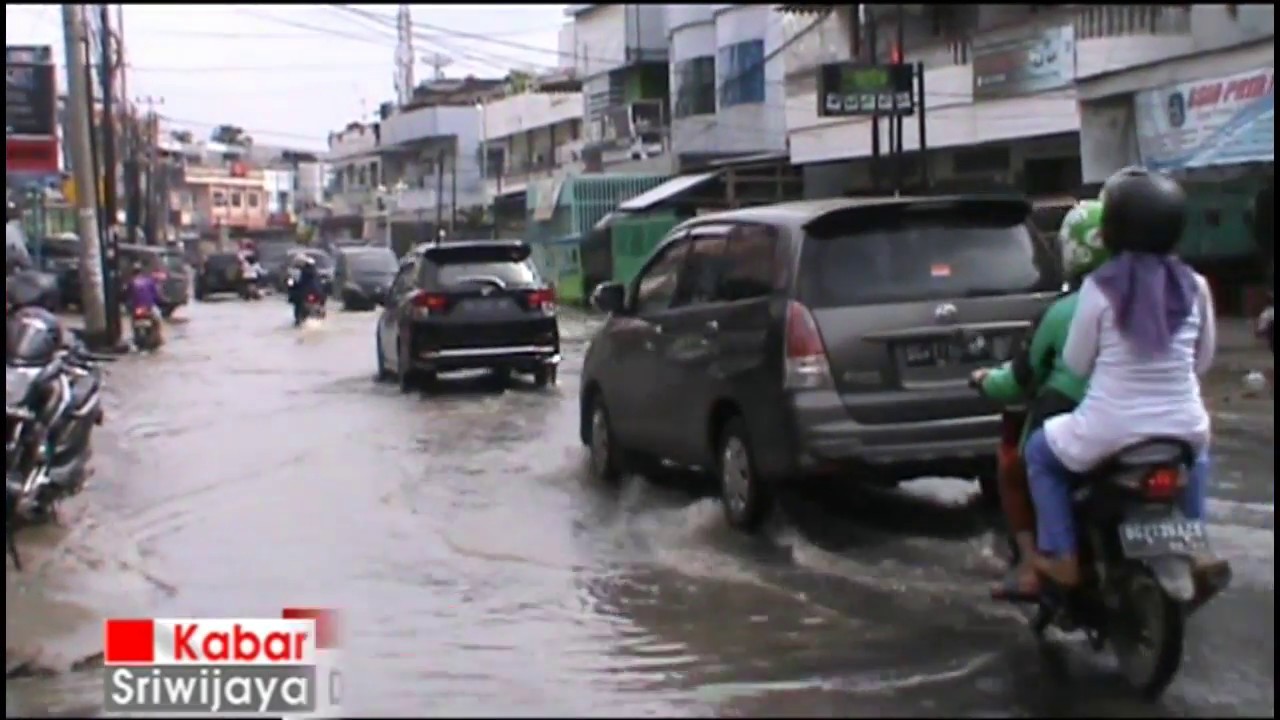 Diguyur Hujan Deras Kota Palembang Dikepung Banjir YouTube
