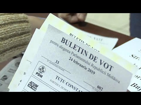 Voting polls open in Moldova