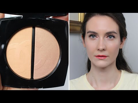 Chanel Duo de Camelias (Right) Illuminating Powder Review & Swatches