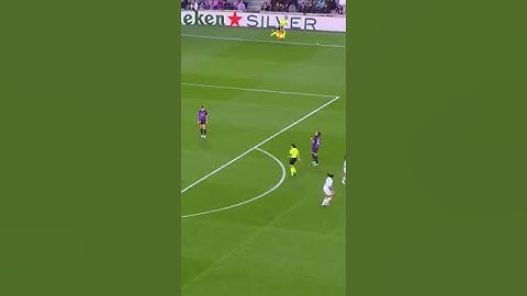 GOOOOL DA ROMA!! Santurini diminuiu o placar da partida.