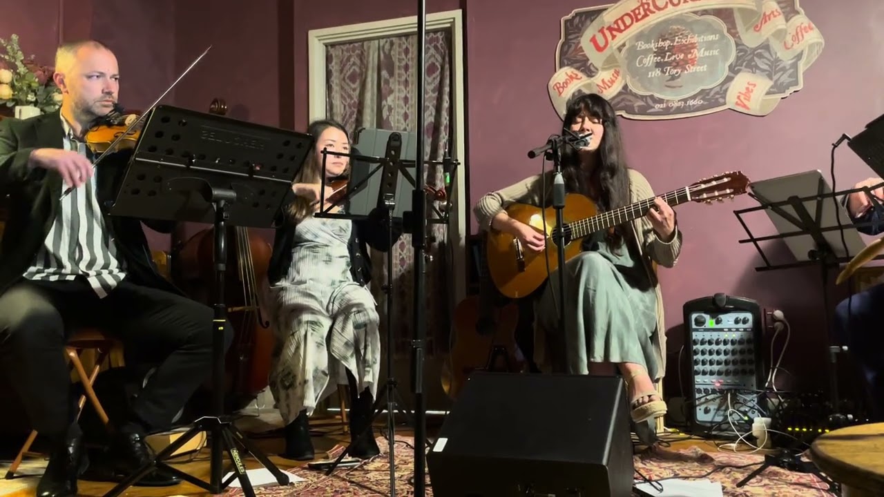 Twinn Ethyr | On the Moon (live excerpt)