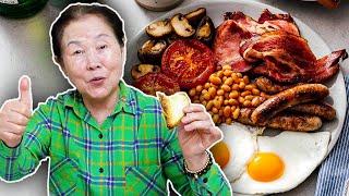 Korean Grandma Tries &#39;Full English Breakfast&#39; For the First Time