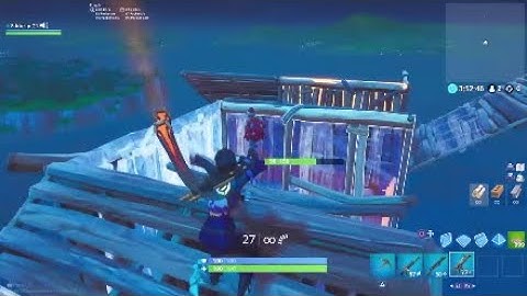 So I 1v1ed the best MOBILE Player | Fortnite