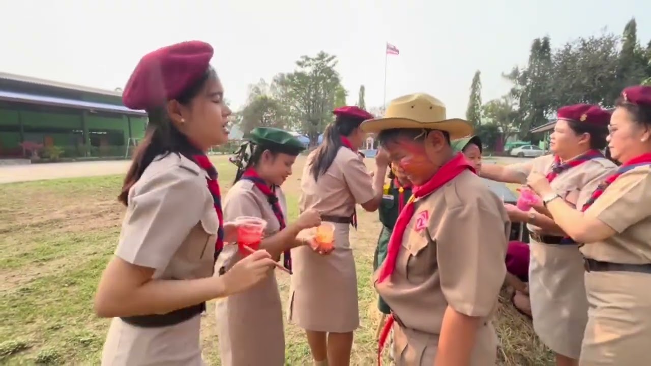 ลอดหน้าเสือ / วิชาเดินทางไกล/โรงเรียนบ้านหนองแห้ว-ทีมลูกเสือ อ.บันเทิงศิลป์