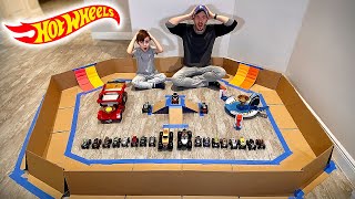 Montei uma ARENA de PAPELÃO da HOT WHEELS MONSTER TRUCKS - Brancoala