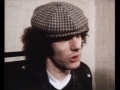 Capture de la vidéo Angus Young & Brian Johnson Interview - 1981