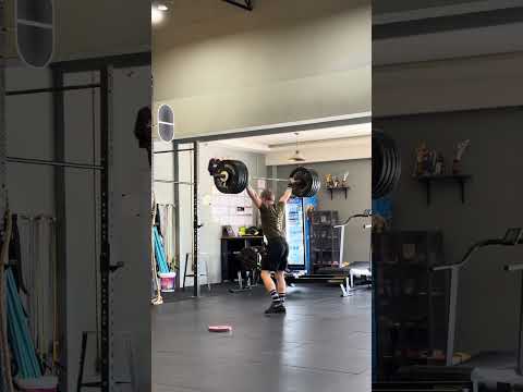 Squat snatch 101 kg