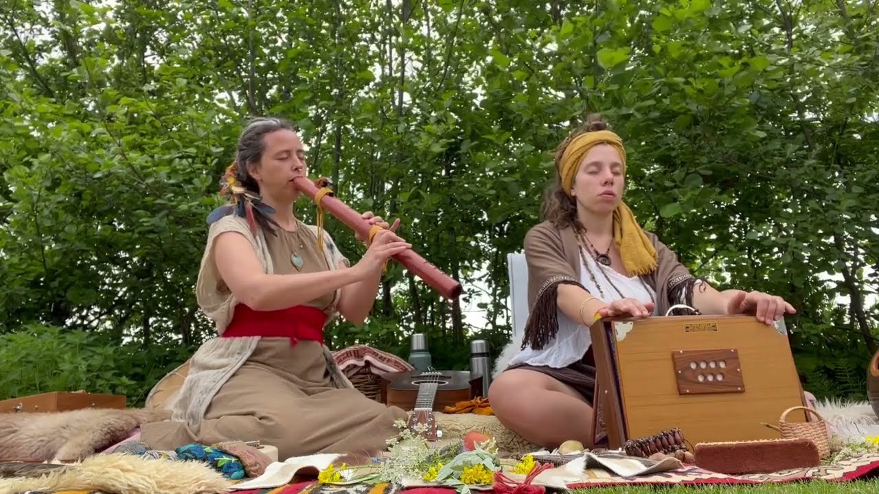 Nina Badoux & Elena Tierra