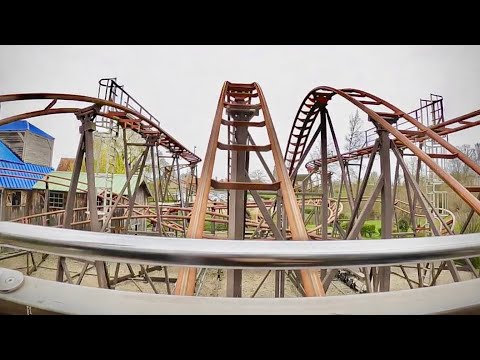 Nitro | Dennlys Parc - RARE Möbius Loop Coaster