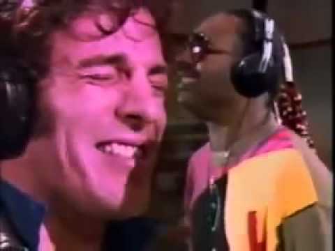USA for Africa - We Are The World (Video)