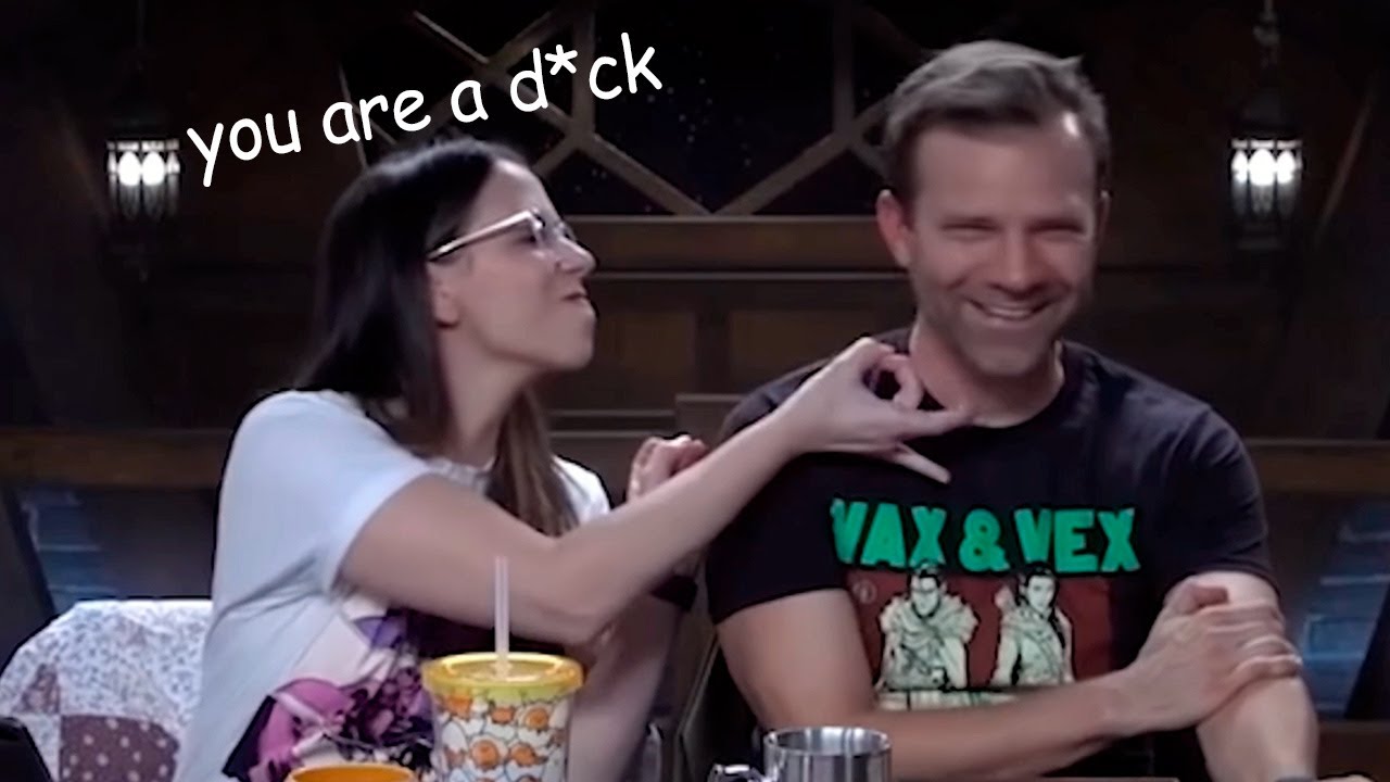 Laura and Liam being twins for 6 minutes