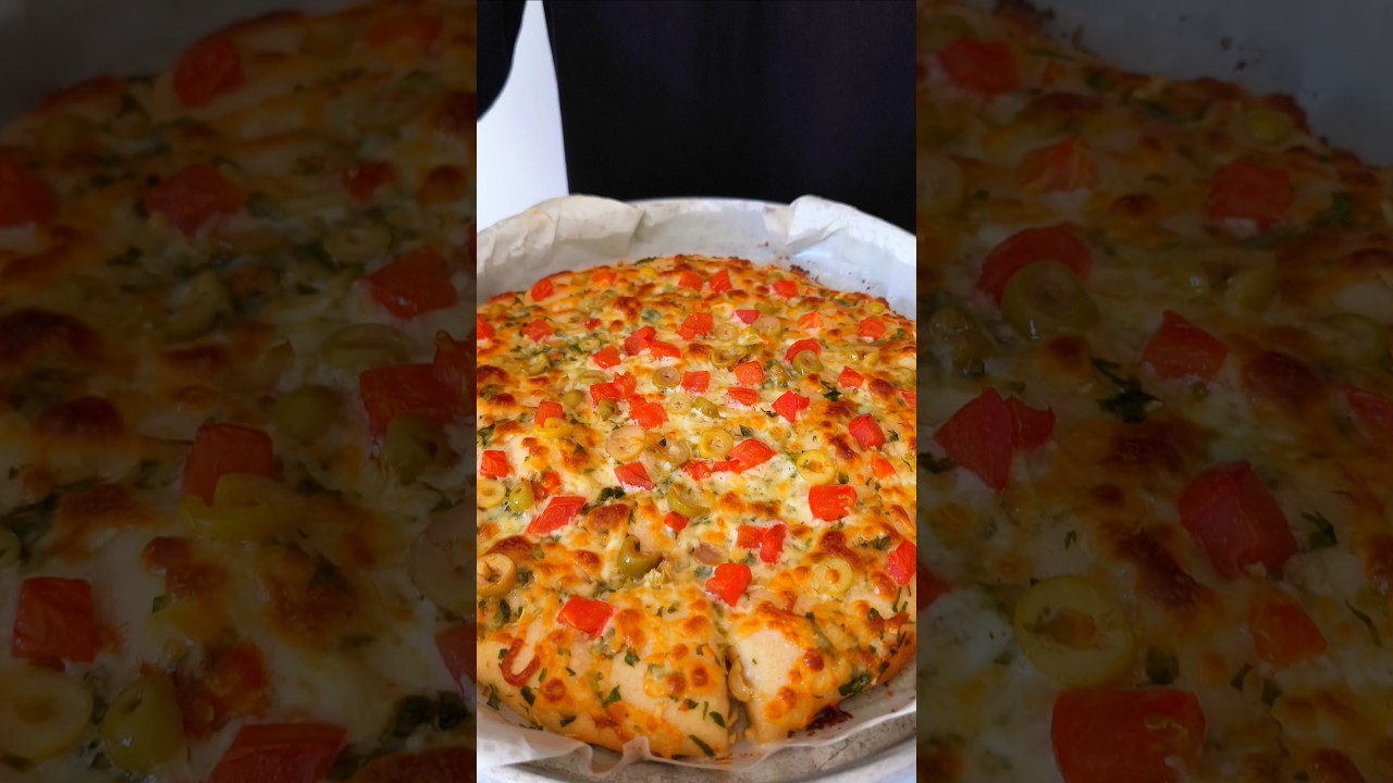 Bir Daha Asla Dışarıdan Ekmek Almayacaksınız! En Kolay Sarımsaklı Ekmek Tarifi