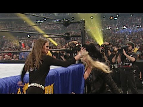 Stephanie McMahon slaps Trish Stratus: WrestleMania X-Seven