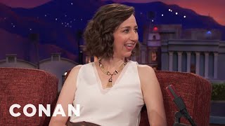 Kristen Schaal Invites Beyoncé​ On "The Last Man On Earth" | CONAN on TBS