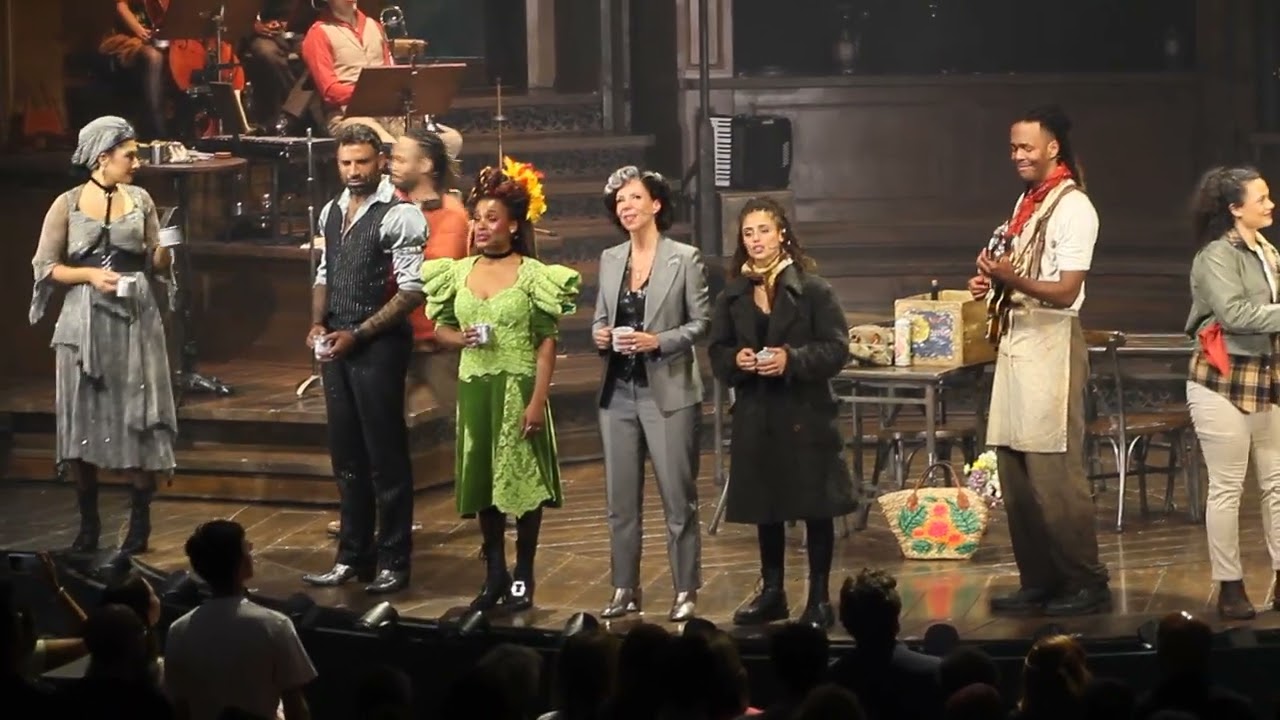 We raise our cups - Hadestown - Amsterdam