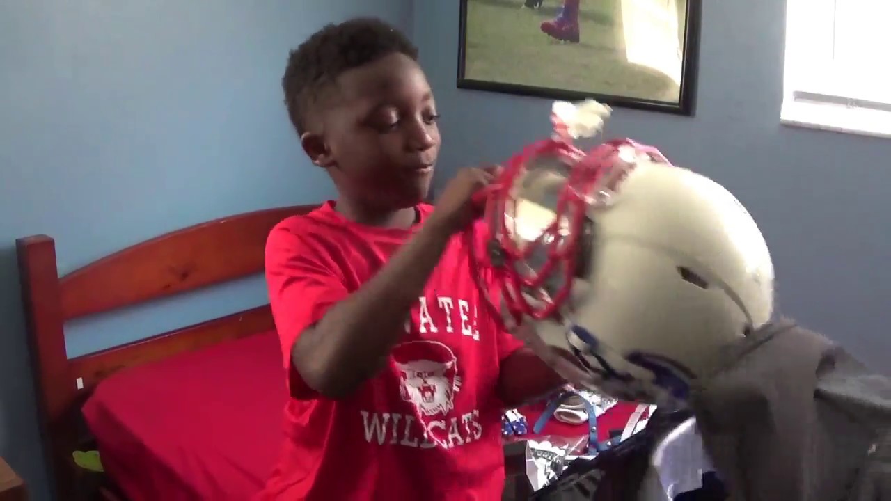 What's in my Football Bag YouTube