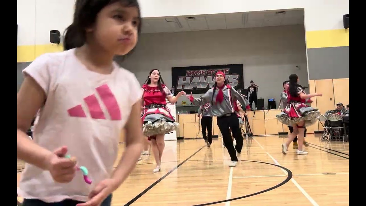 United Thunder performing the breakdown in Fisher River First Nation with the mosquitoz band 