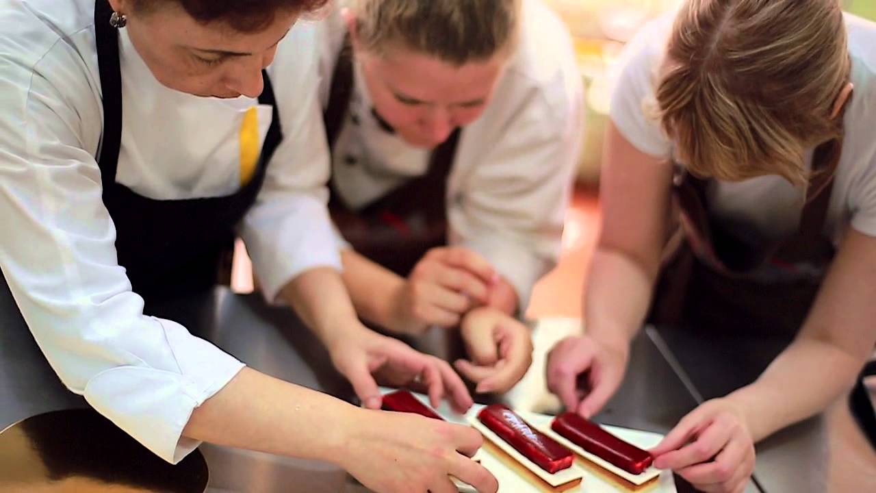 Свадебные торт и дизайнерский курс декорации