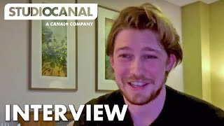 Joe Alwyn Plays A Game Of ‘This Or That’ | The Last Letter From Your Lover