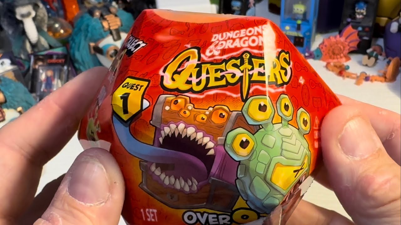 Opening 6 D&D Questers Creatures D20 Blind Dice - YouTube