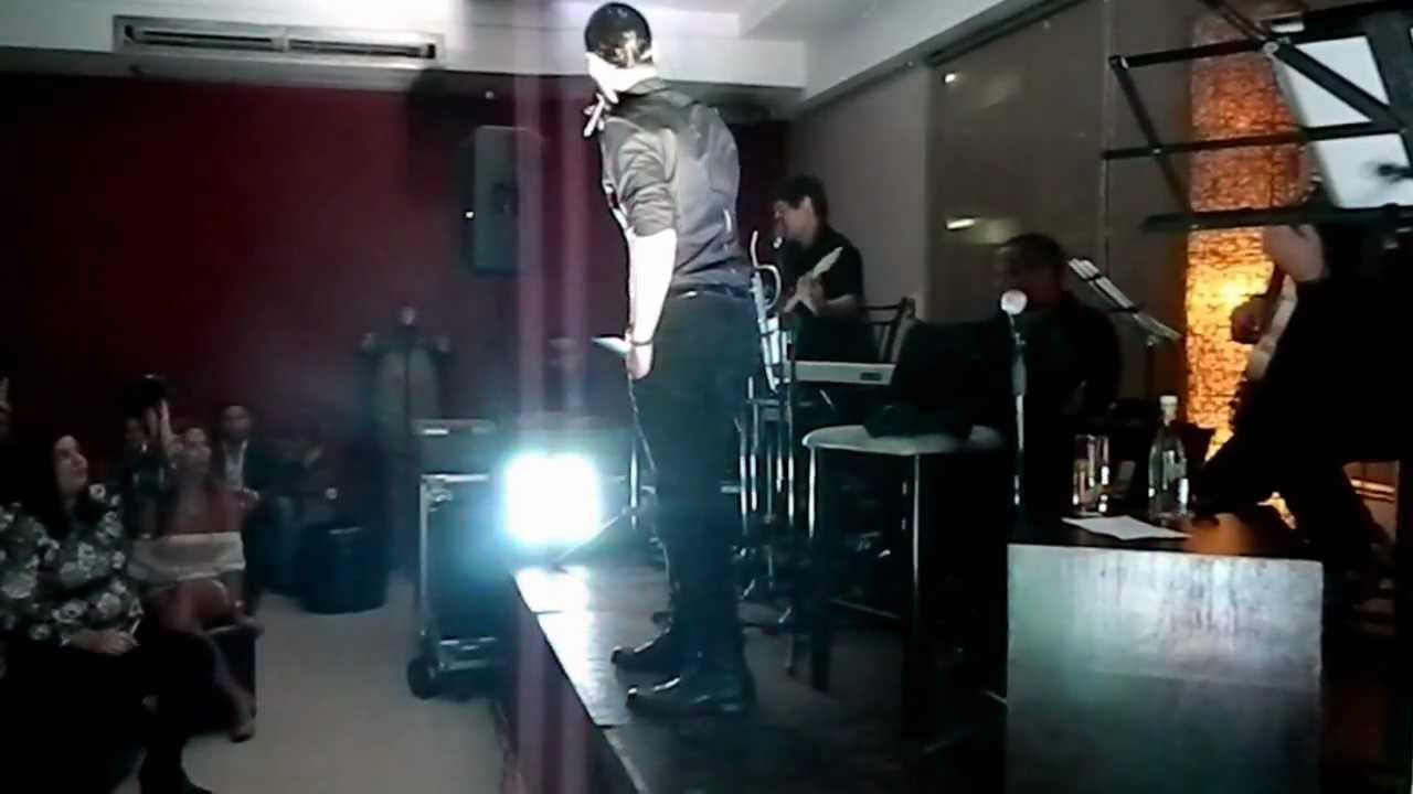 AMOR MÍO - ALEXIS GRULLÓN 