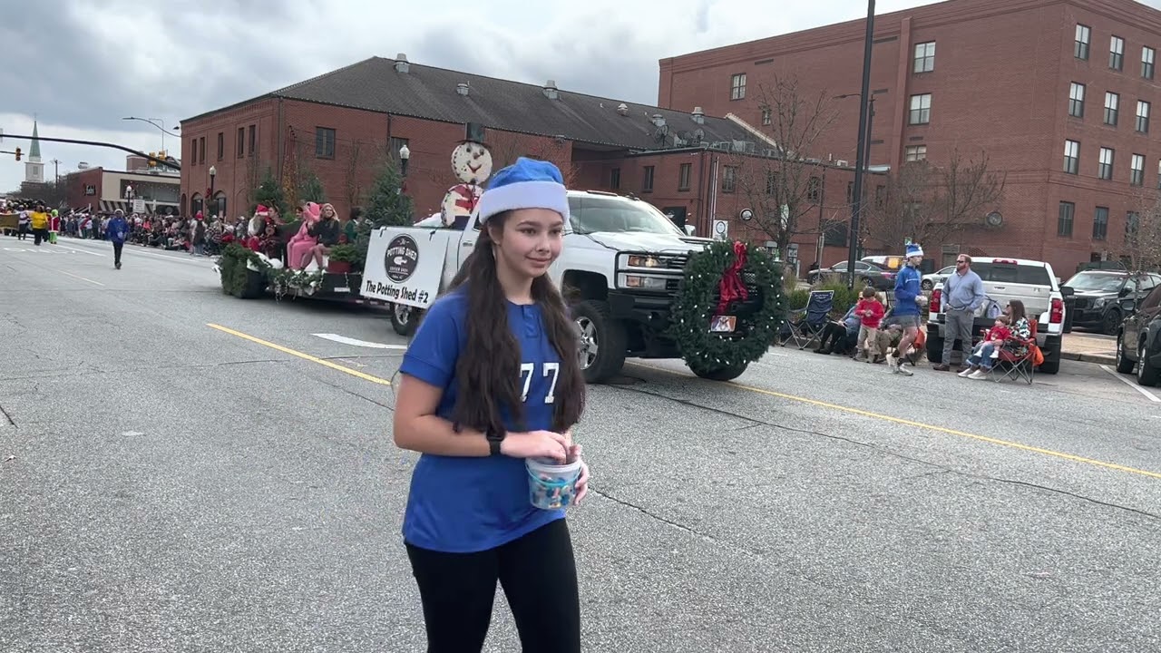 Auburn Christmas Parade 12-4-2022