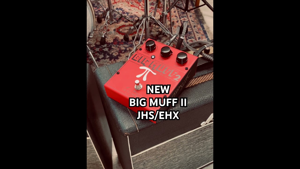 First time with the new Big Muff 2. Using a 68 Custom Tele and a 1967 Marshall model 1974