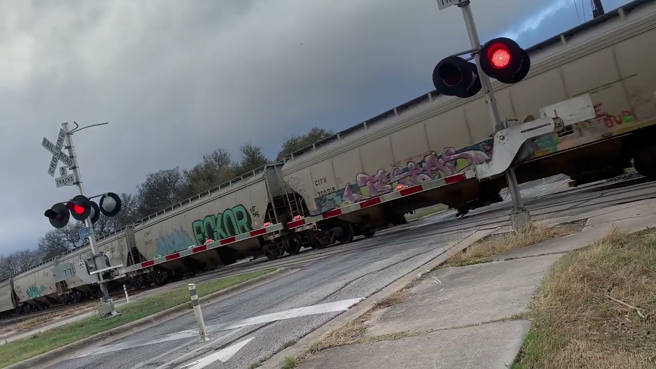 Northbound Union Pacific grain train at dittmar road in south Austin Texas on 3/3/26
