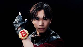 鈴木福、憧れのヒーローに変身！ヒーローソングも初歌唱！　ブルボン新WEBCM「ビスケットヒーロー福」篇