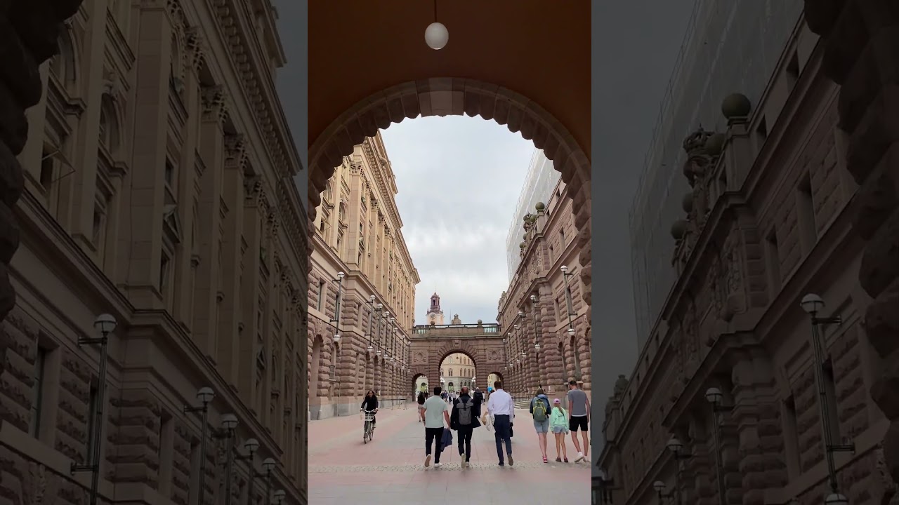A walk outside the Parliament House in Stockholm, Sweden | Riksdagshuset  | Riksgatan