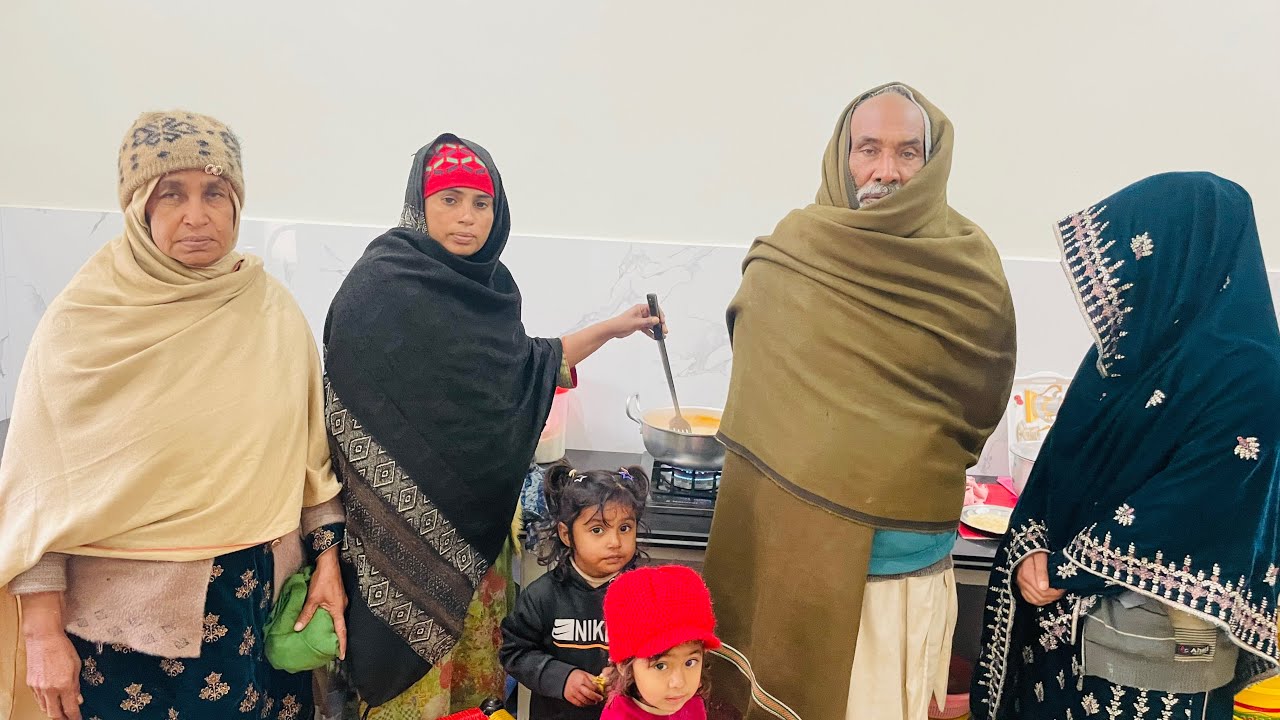 Chhoti Bahu Ne sabka Munh Meetha Karwa🤲🤲