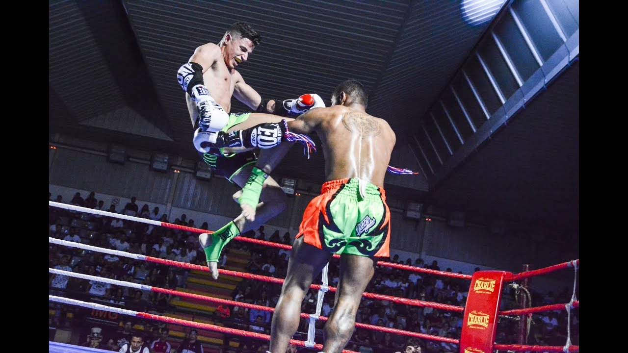 MIGUEL MARTINEZ ''EL TIGRE'' VS JUAN DAVID RIOS TITULO NACIONAL ISKA MUAY THAI 2018