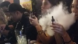 Sự thật rùng mình đằng sau điếu thuốc lá điện tử