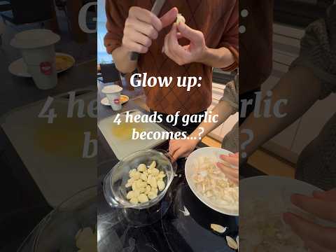 Garlic confit garlic bread!!! ——#garlic #garlicbread #garlicconfit #confit #vegan #plantbased