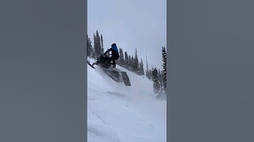 Polaris 9R Race Mod Hill Climbing