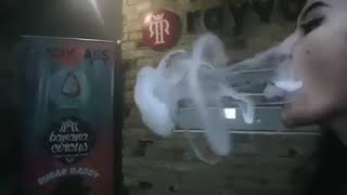 Cewe main vape skill dewa