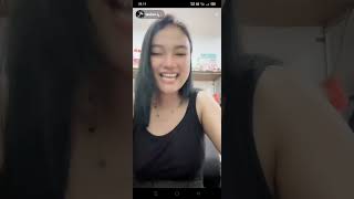 Sarapan Pagi Si Cantik Tengtop Hitam