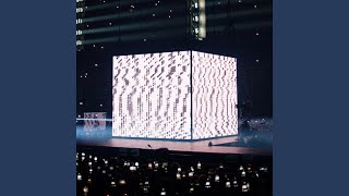 INTRO (HIT ME HARD AND SOFT TOUR) - Billie Eilish
