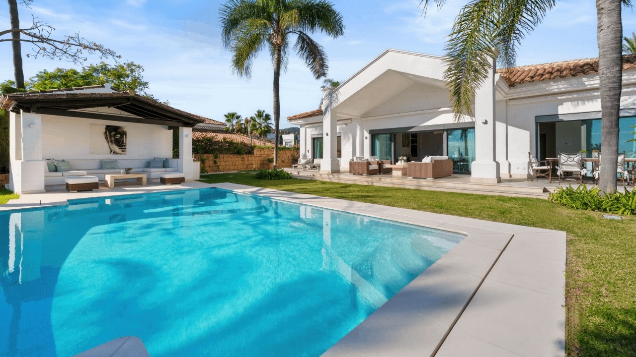 4.350.000€ NUEVA ANDALUCIA Marbella Villa 4 Beds DV3528