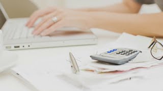 Financial anxiety: Expert answers viewers' money questions | Morning in America