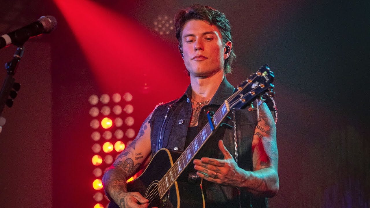 Benji & Fede - Magnifico Difetto (Radio Italia Live 06/12/2024)