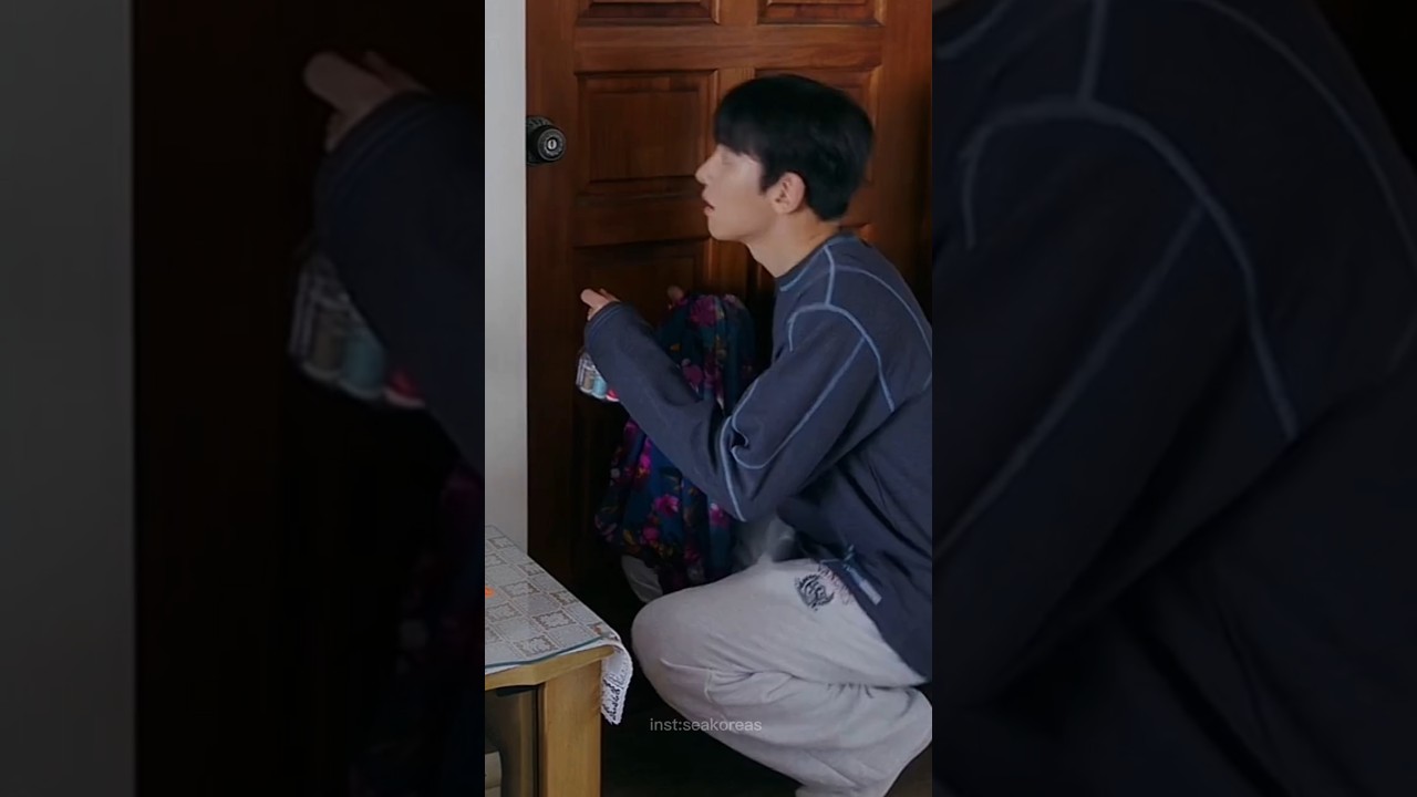 Как называется эта дорама 😂? 