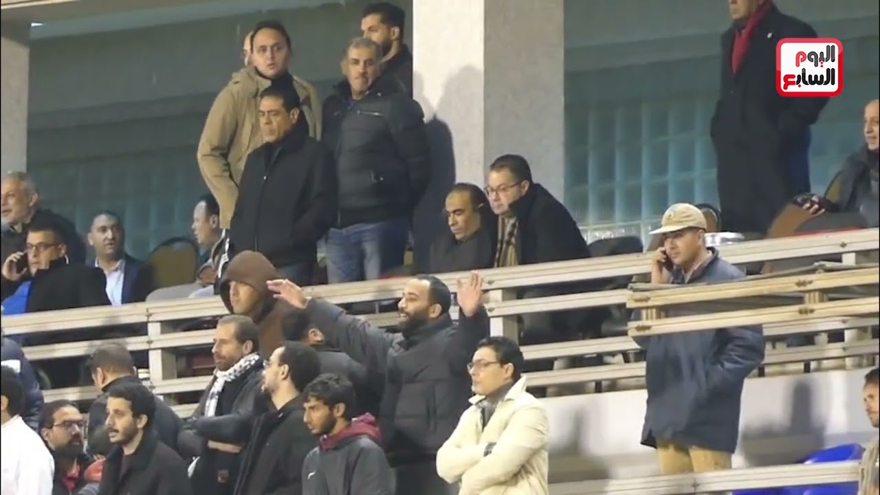 احتفال قوي من الشحات بعد هدف الأهلي الثالث و عبد الحفيظ يغادر الملعب