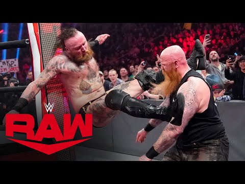 Aleister Black vs. Erick Rowan: Raw, Feb. 24, 2020