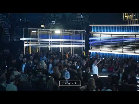 BTS (방탄소년단) entering Grand Garden Arena @ BBMA 2018 [FANCAM]